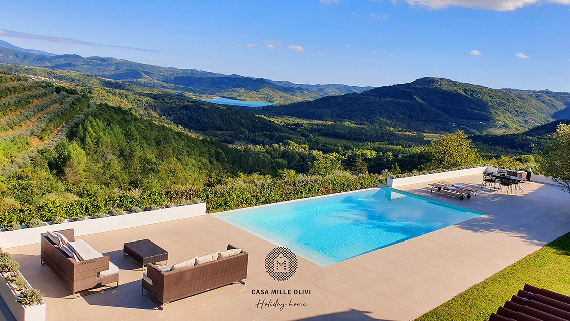 Casa_mille_olivi_1.jpg