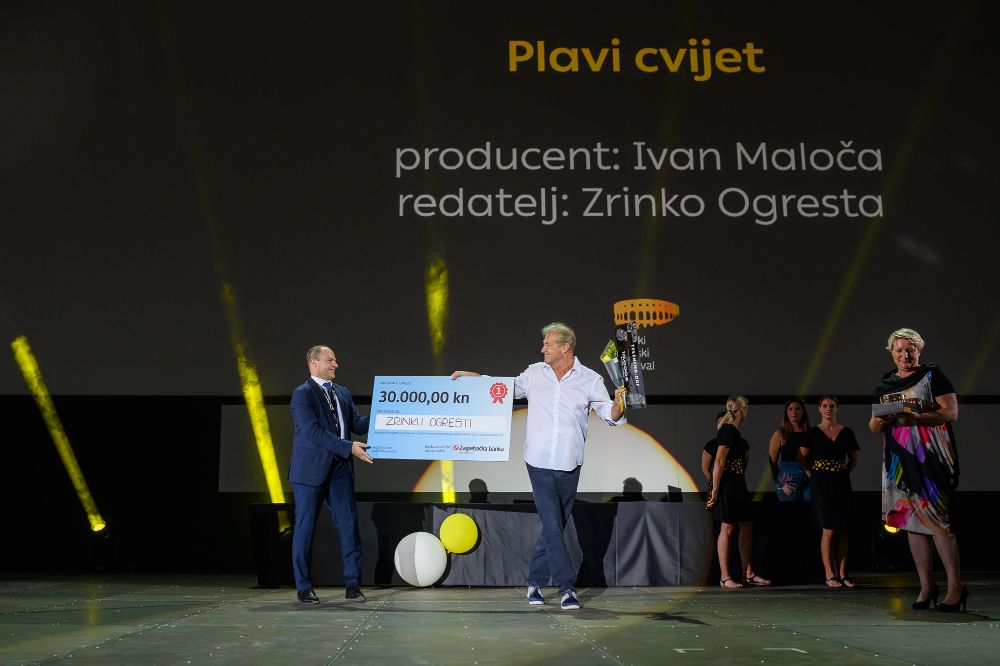 Plavi_cvijet.jpg